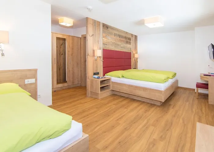 Haus Fidelis Riml 3* Sölden